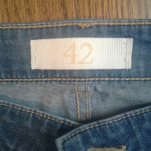 Zara distressed jeans size 42 - Picture 3 of 5